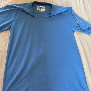 EUC Men’s adidas T-shirt ☺️